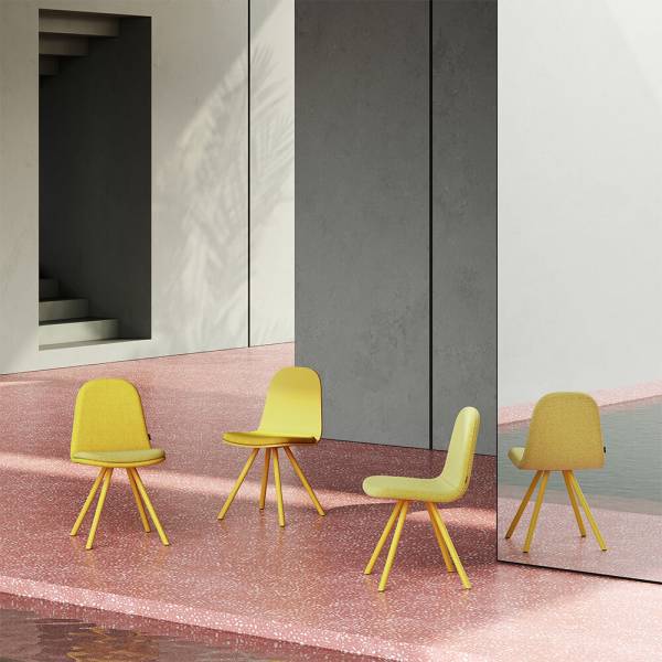 Chaise Galet Mobliberica jaune